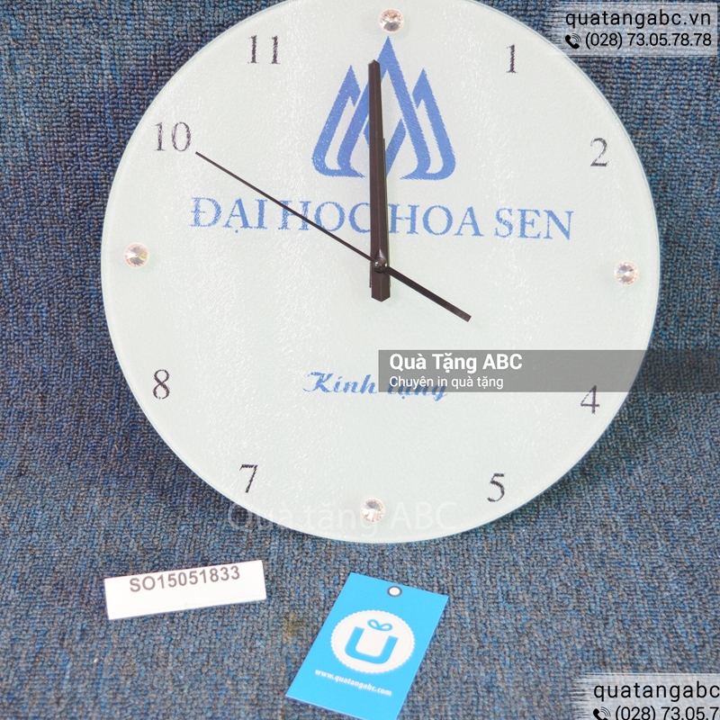 Đồng hồ quảng cáo của ĐẠI HỌC HOA SEN đặt in tại INLOGO.