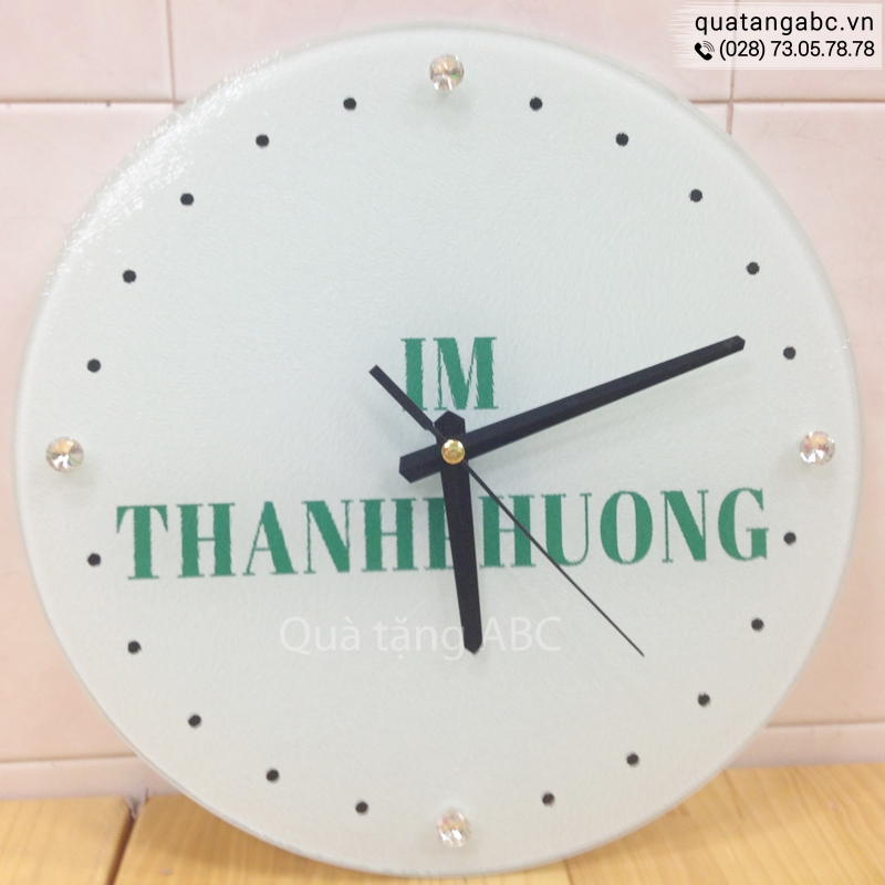 Đồng hồ quảng cáo của khách hàng THANH PHƯƠNG đặt in tại INLOGO