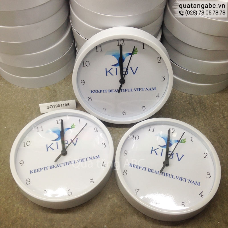 INLOGO sản xuất đồng hồ treo tường cho tổ chức phi chính phủ KIBV