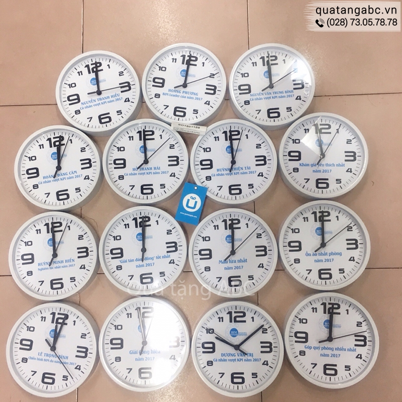 INLOGO sản xuất đồng hồ treo tường cho tập đoàn HÒA BÌNH
